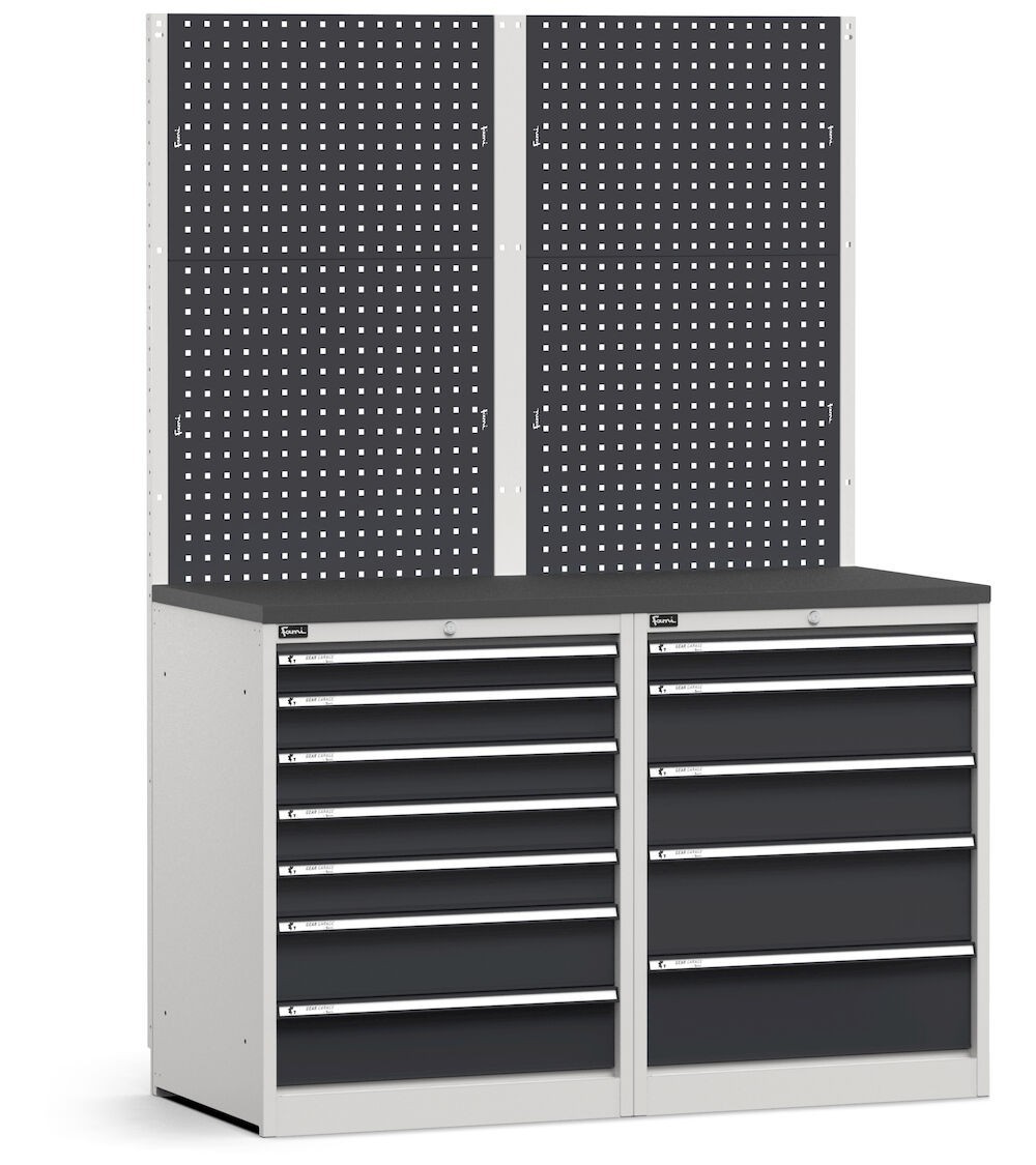 Composizione con parete attrezzata per arredo officina GARAGE099