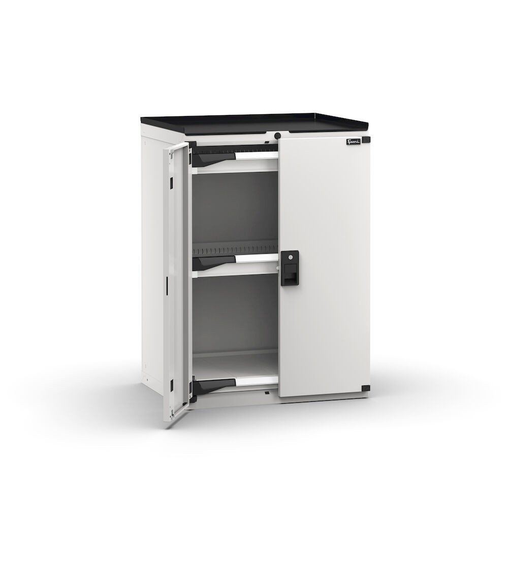 Armadietto portautensili con 2 ante a battente,  2 cassetti, 1 piani estraibili, L714 x P573 x H1022 mm