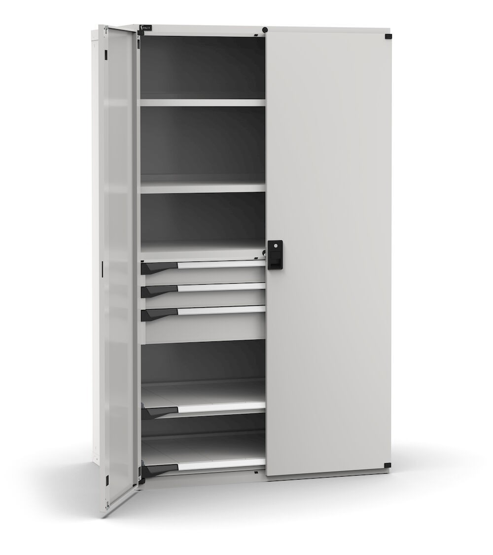 Armadio portautensili con porte a 3 cassetti 2X100 1X150, 2 piani regolabili, 2 piani estraibili, L1190 x P726 x H2000 mm