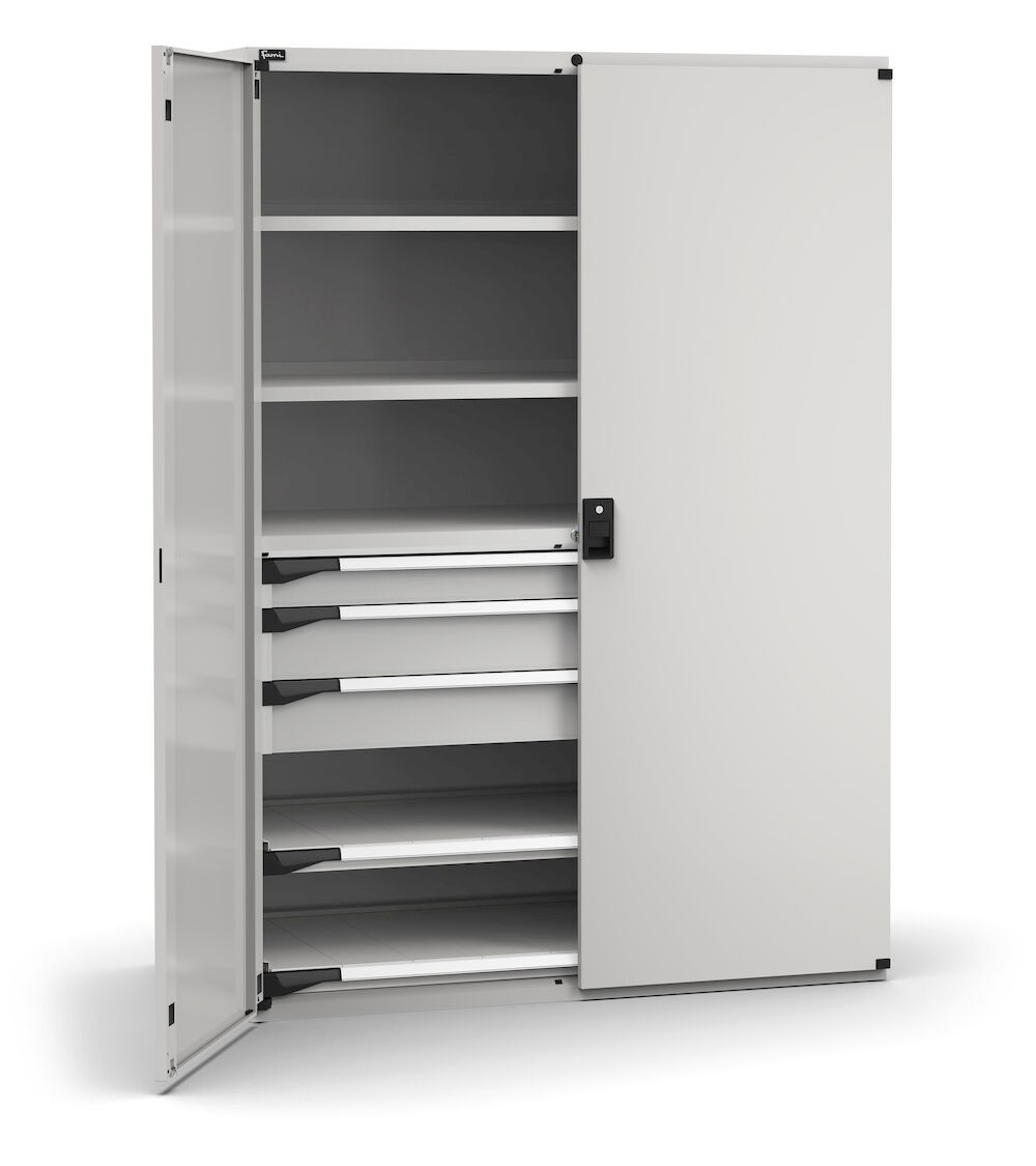 Armadio portautensili con porte a 3 cassetti 2X100 1X150, 2 piani regolabili, 2 piani estraibili, L1428 x P726 x H2000 mm