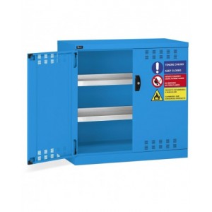 Armadio con ante a battente fessurate, L1023 x P555 x H1000 mm, PERFOM12020