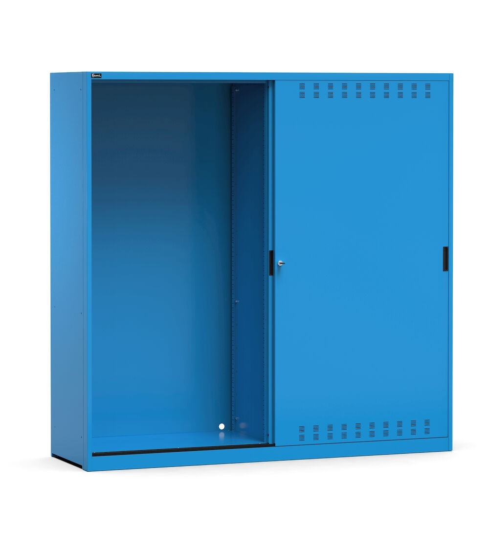 Armadio vuoto con porte scorrevoli fessurate, L2040 x P600 x H2000 mm