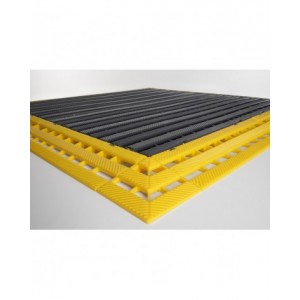 Tappeto antisdrucciolo in polietilene, L800 x P400 x H25 mm