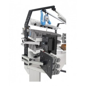 Banco per laboratorio con sistema portaminuteria estensibile DYNAMIC1506