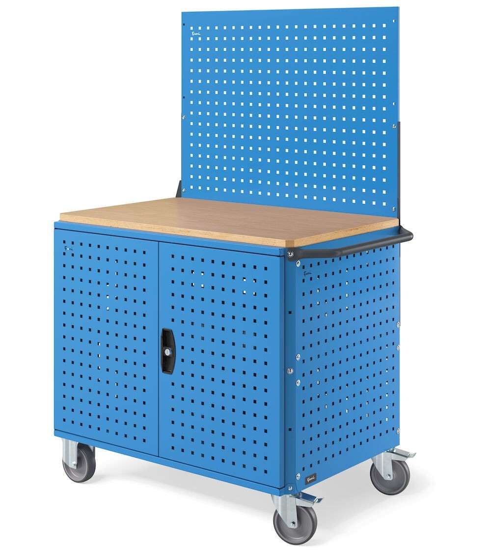 Carrello Clever Large con piano in legno, piano in acciaio aggiuntivo pannelli e parete forati, coppia porte CLEVER1024